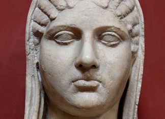 Socrates in Love: How the Ideas of This Woman Are at the Root of Western Philosophy